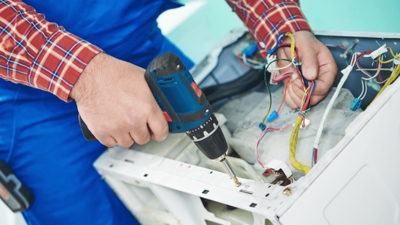 Gaziemir Dominox Dominox çamaşır makinesi kart tamiri – Su almama arızası orijinal parça ile giderildi. - Teknik servis örneği